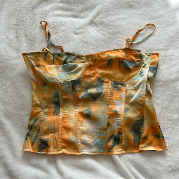 Two piece set - Picture 2 of 5